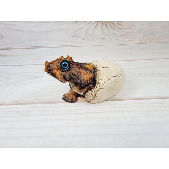 Vintage Triceratops Dinosaur Hatching From Egg 1989 Shade Tree Creations - Picture 2 of 15